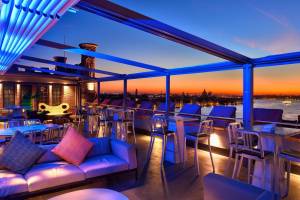 Skyline Rooftop Bar