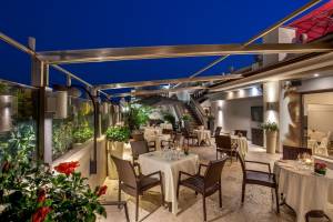 Granet Restaurant Bar & Terraces