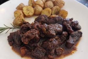 Apricus Osteria & Bar